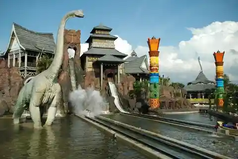 From Taipei: Leofoo Village Entry Tickets + Round Trip Bus