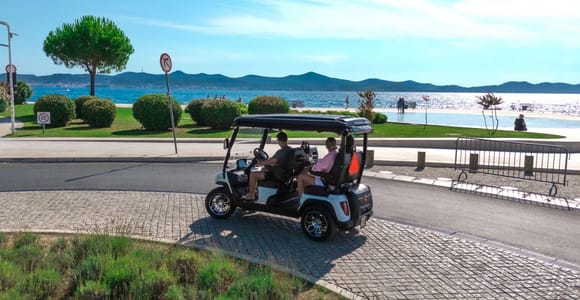 Zadar: E-Mover-Stadtführung mit Meeresorgel und Stadttor Foša