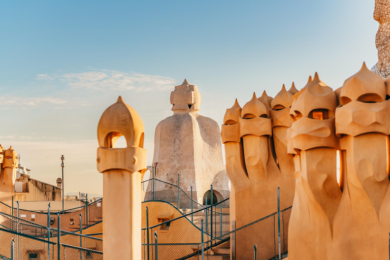 Barcelona: Casa Milà Early-Morning Access Guided Tour Tour in Chinese