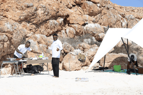 Full Day Damaniyat Island Experience with Beach Barbecue Full Day Damaniyat Island Experience with Lunch