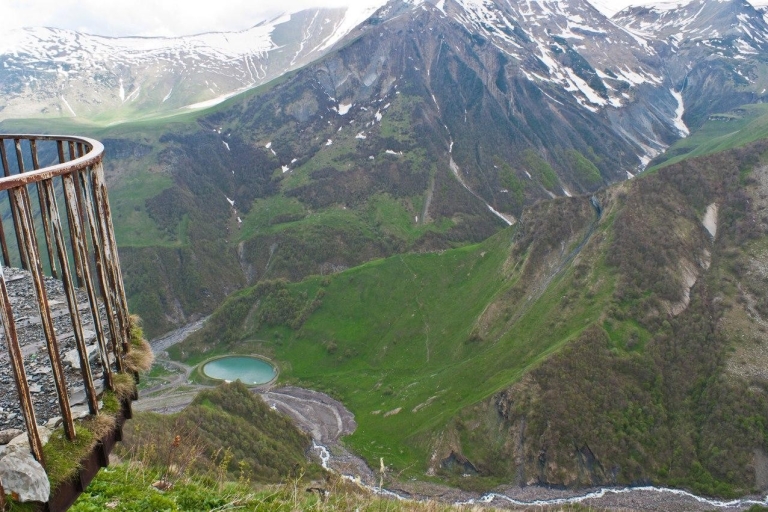 Highland Wonders: Kazbegi, Gudauri & Ananuri Expedition