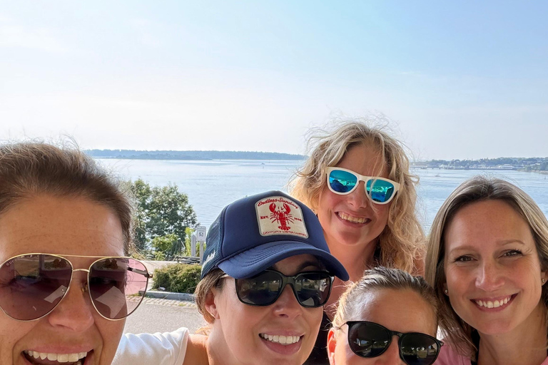 Maine: Guided Walking Tour with Pastry Portland