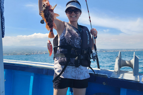 Jeju: pesca en barco por tesoros ocultos con almuerzoJeju: tour de pesca en barco por tesoros ocultos con almuerzo