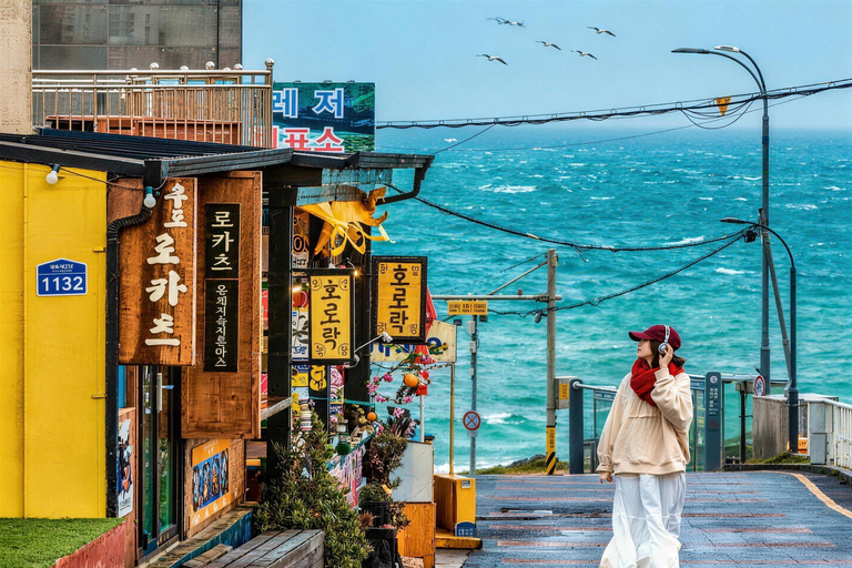 Jeju: Udo Island E-Bike Ride & Insta-Worthy Sea-View Cafe Ultimate Adventure Tour (e-Bike+Speedboat included)