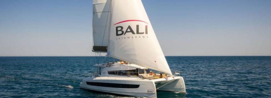 Depuis Chora Sfakion : croisière semi-privée en catamaran