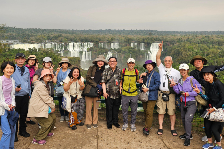 Cascate di Iguazu: percorso delle cascate + gita in barca (opzionale)