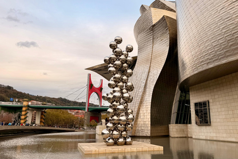 Bilbao: Historic Walking Tour and Highlights English Tour