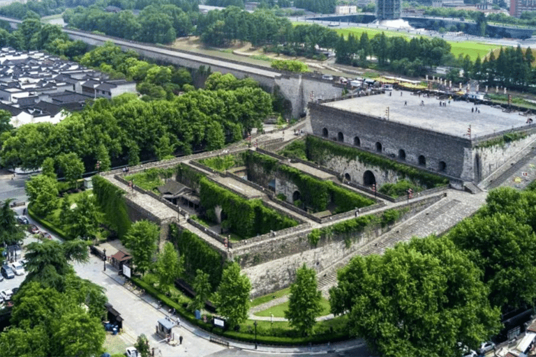 Med tur och retur snabbtåg från Shanghai till Nanjing stadsrundtur