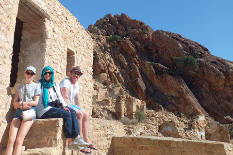 Tunis:Uit de tijd Berberdorpen Tekrouna en Zriba Alia