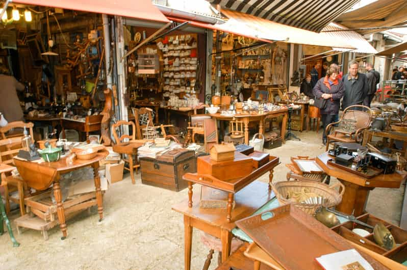 Discover the flea market of Saint Ouen and its culture | GetYourGuide