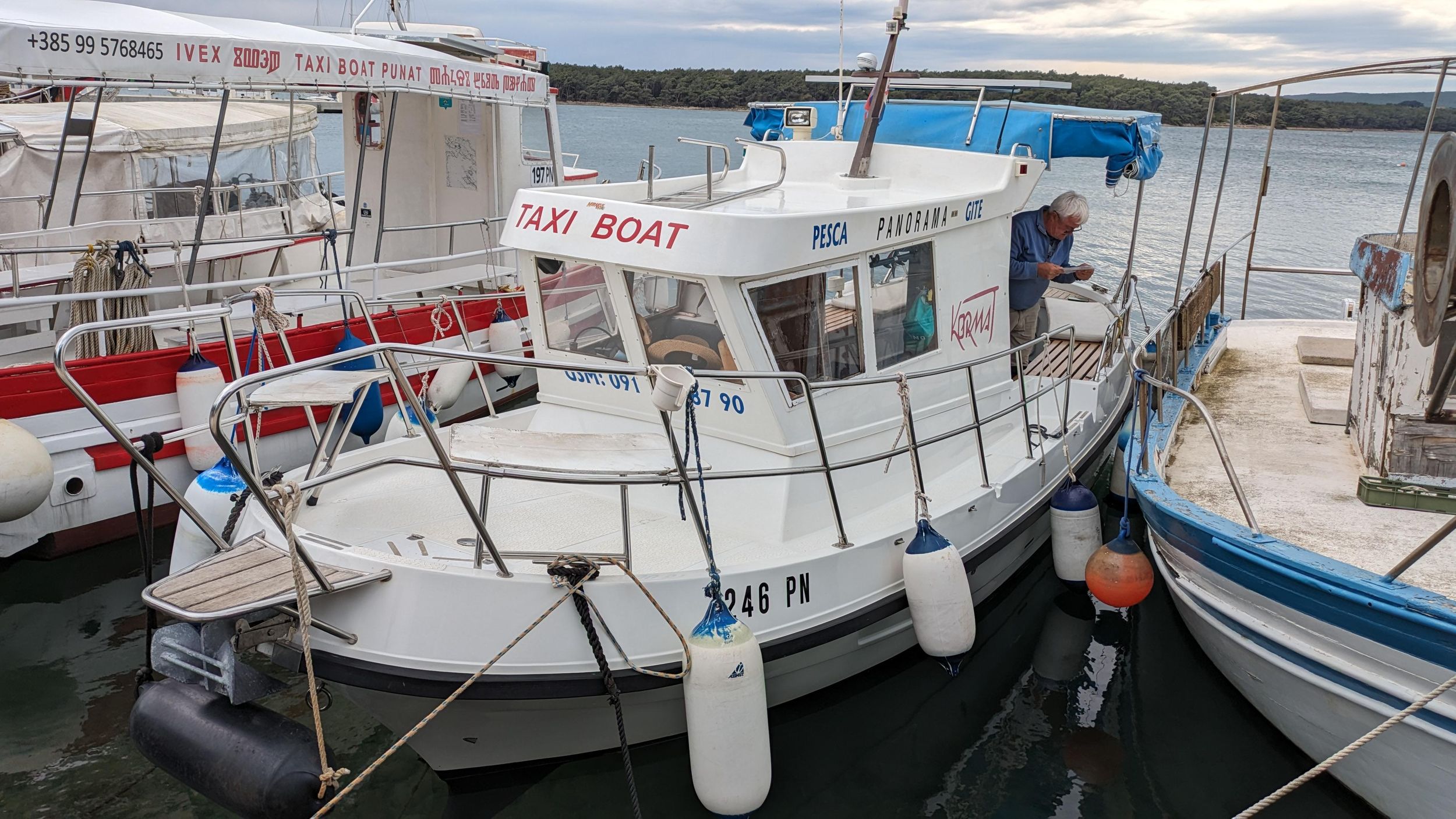 Öffentlicher Ausflug zu den Buchten von Stara Baška oder zur Insel Plavnik