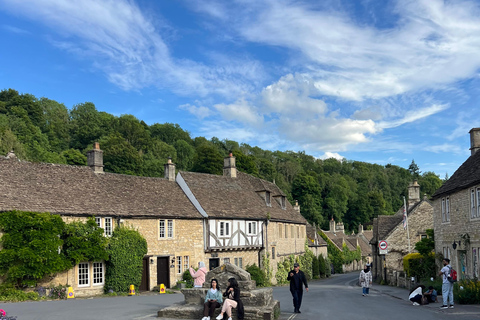 From London: Small Group Travel to Bath Stonehenge Cotswold