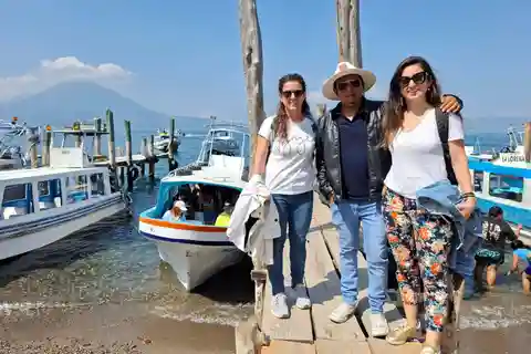 Panajachel: Tour in barca del lago Atitlan per visitare 3 villaggi Maya