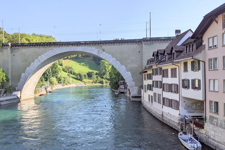 Bern: Hoogtepunten en oude binnenstad zelf wandeling met gids