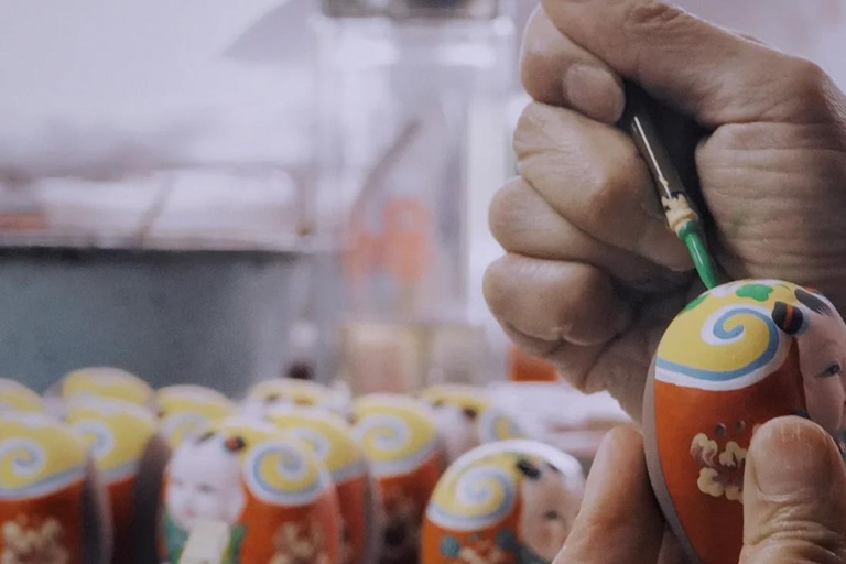 Hangzhou: Tea, Fan, and West Lake with Pagoda Visit