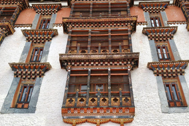 7 Day Budget-Friendly Bhutan Tour with All-Inclusive Service