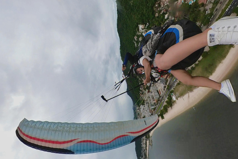 Niterói: Experiencia en parapente con fotos y vídeo GoPro