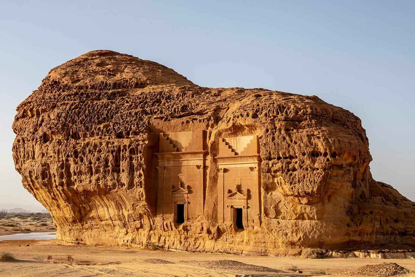 Al Ula: Hegra Guided Tour and Old Town - Al Ula: Hegra Guided Tour and Old Town