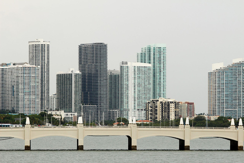 Miami Boat Tour : Mansions & Skyline with optional Pick-up PARTIAL PAYMENT | Miami Boat Tour