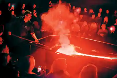 Vik: LAVA SHOW - Immersive Experience Inträdesbiljett