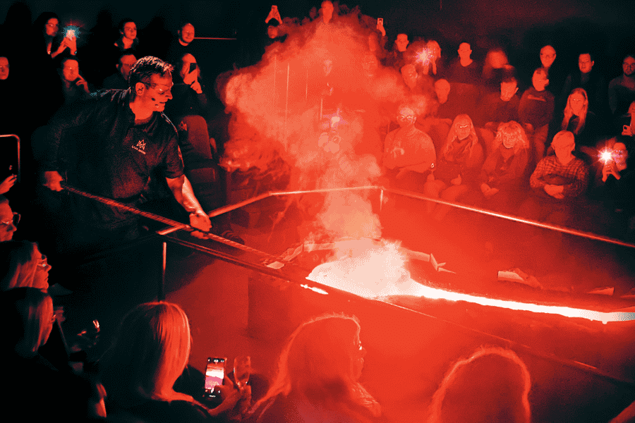 Vik: LAVA SHOW – Ticket für ein beeindruckendes Erlebnis. Foto: GetYourGuide