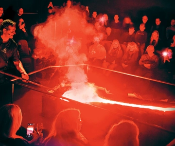 Vik: LAVA SHOW - Immersive Experience Inträdesbiljett
