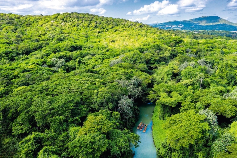 Jamaica: Rafting en Martha Brae y Excursión a la Laguna LuminosaDesde Ocho Ríos