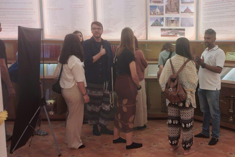 From Kandy: Pinnawala Elephant Orphanage Tuk-Tuk Day Tour