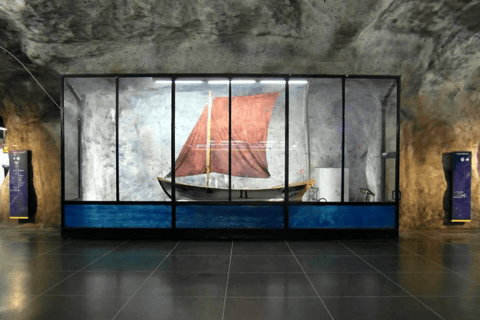 Stockholm: Subway Art & Photo Tour - World’s longest gallery Spanish Stockholm: Subway Art & Photo