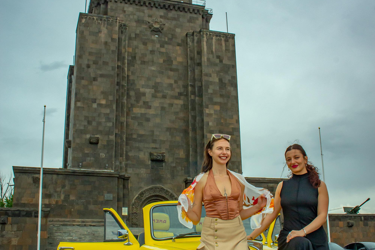 Yerevan: Vlog Tour with Photos and Hidden Corners Walk