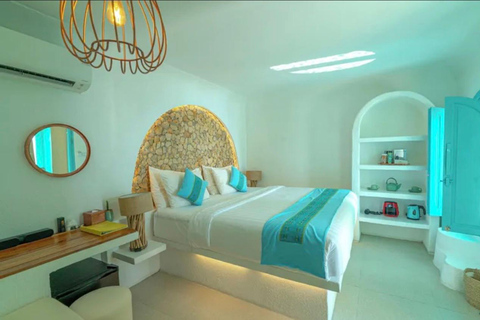 Labuan Bajo: 2 Day Komodo Trip & LoccalCollection Hotel Stay