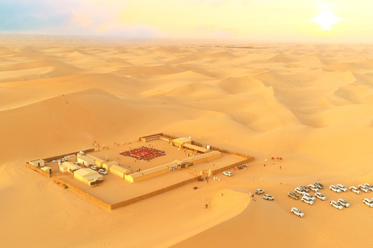 Vanuit Abu Dhabi: woestijnsafari met dunebashenAvondsafari in de woestijn voor het gezin met eigen auto