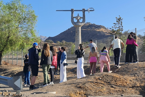 Experience Portillo and Laguna del Inca with a picnic. Santiago - The Andes - Laguna del Inca and Portillo