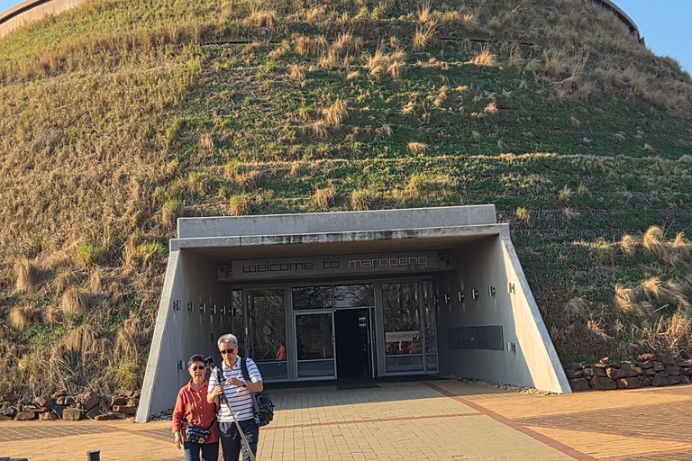 Johannesburg: Cradle Of Humankind & Fossil Discovery Tour