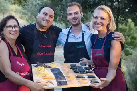 Toscana: Corso di cucina con Aperitivo e Cena inclusi