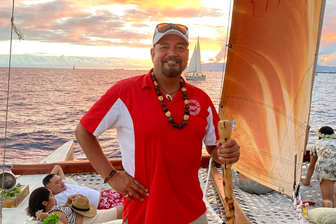 Waikiki: Authentic Hawaiian Cultural Sail (Sunset Voyage) Evening Sunset Voyage (Public)