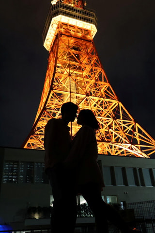 Tokyo: Private Photoshoot – Tokyo Tower & Zojoji Temple