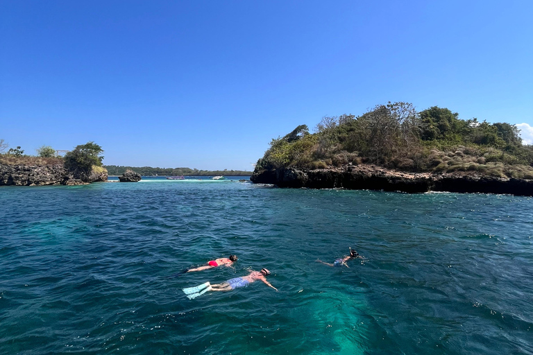 Lombok: pink beach snorkling trip with hotel pick up 2 Lombok: snorkling trip pink beach and explore pink beach