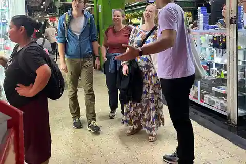 Medellín Multi-sensory Tour in the market, +15 Exotic Fruits