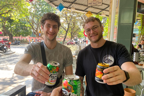 Hue: Night Street Food Tour by Cyclo with a Local Guide