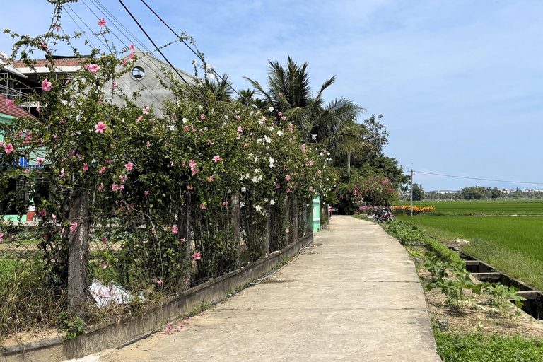 Hoi An Bike Tour: Stress Relief w Buffalo,Duck & Basket Boat E-Car Sightsee Private Tour: Explore the Insider’s Route