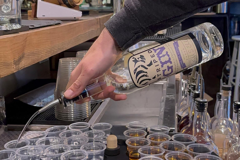 Charleston: tour e degustazione alla Striped Pig DistilleryCharleston: tour e degustazione alla distilleria Striped Pig