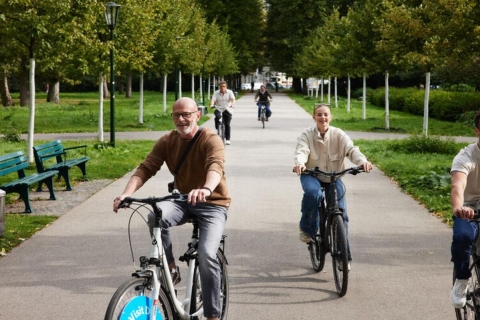 Düsseldorf: Grupowa przygoda rowerowaGrupowa wycieczka rowerowa, w tym wypożyczenie roweru w języku niemieckim