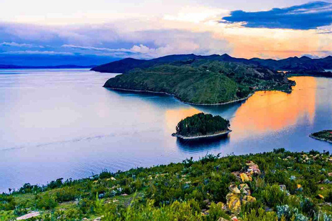 De Puno: Tour de 2 dias Uros, Amantani e Taquile + Refeição