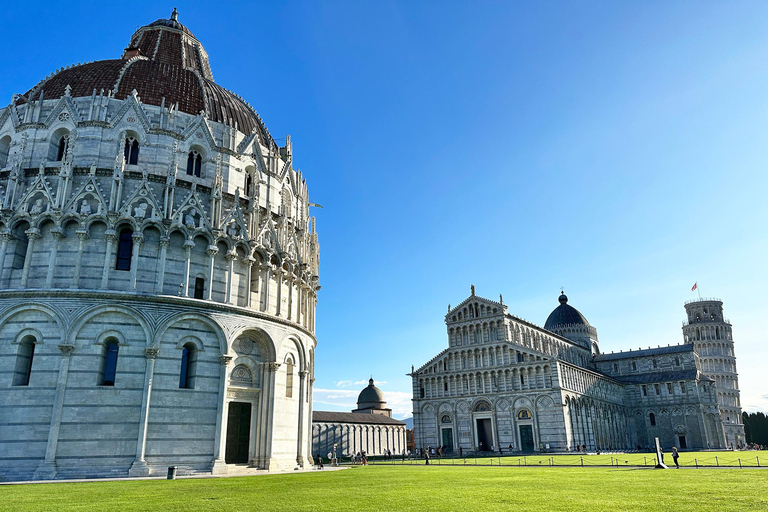 Pisa Highlights Tour: Cathedral, Leaning Tower & City Center