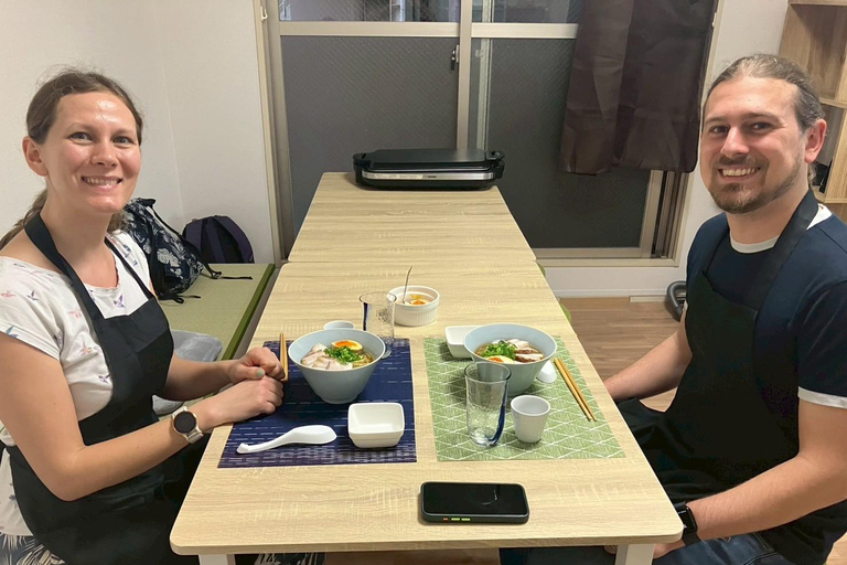 Osaka: Cooking Class Ramen & Gyoza Course in Nanba