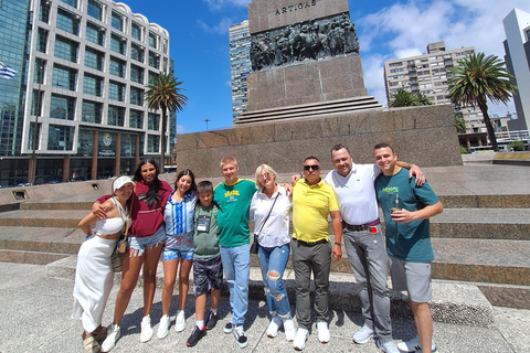 Montevideo: Private &amp; personalisierte Tour mit lokalem Guide