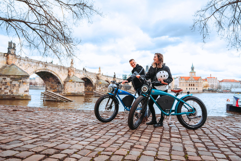 Praga: Grand City Tour em uma Fat e-Bike