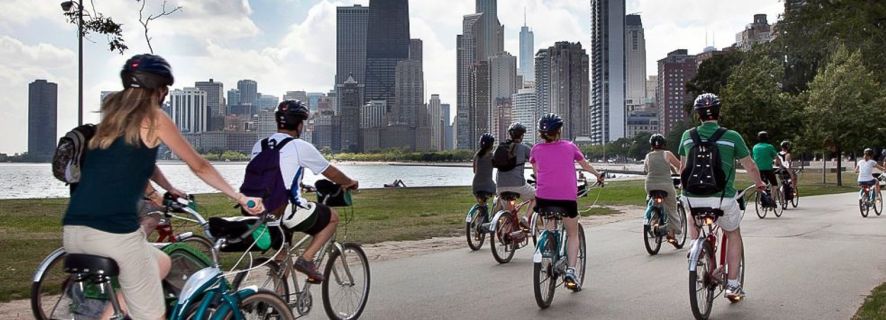 Chicago: Bikes, Bites, and Brews Biking Tour