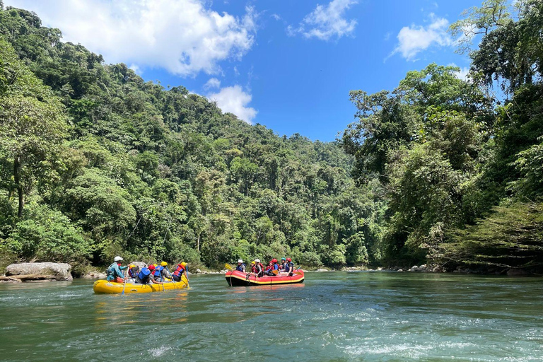 Ecuador: Rafting di un giorno intero su Jondachi e Hollin